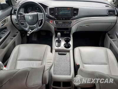 Zdjęcie 8 z 13 samochodu: 2019 HONDA PILOT EXL VIN:5FNYF6H51KB096570 - miniatura