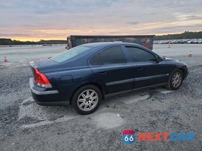 Trzecie zdjęcie samochodu z tyłu: 2004 VOLVO S60 2.5T VIN:YV1RS59V042375033 - miniatura