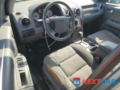 Zdjęcie 8 z 13 samochodu: 2006 FORD FREESTYLE SEL VIN:1FMZK02166GA10065 - miniatura