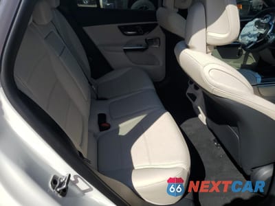 Zdjęcie 10 z 15 samochodu: 2025 MERCEDES-BENZ GLC 300 4MATIC VIN:W1NKM4HBXSF395503 - miniatura