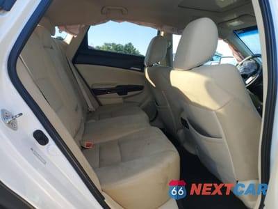 Zdjęcie 10 z 14 samochodu: 2012 HONDA CROSSTOUR EX VIN:5J6TF3H3XCL006820 - miniatura