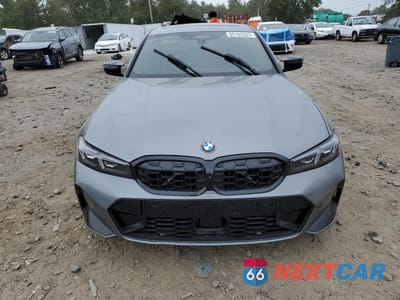 Piąte zdjęcie samochodu w środku: 2023 BMW M340XI VIN:3MW49FF0XP8D57619 - miniatura