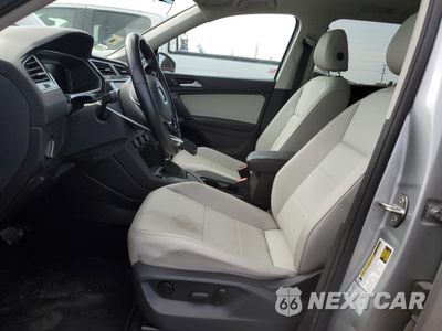Zdjęcie 7 z 13 samochodu: 2019 VOLKSWAGEN TIGUAN SE VIN:3VV3B7AX6KM108393 - miniatura