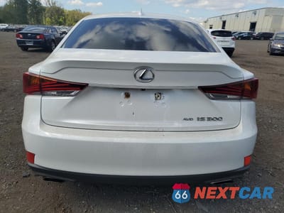 Zdjęcie 6 z 16 samochodu: 2017 LEXUS IS 300 VIN:JTHCM1D29H5022675 - miniatura