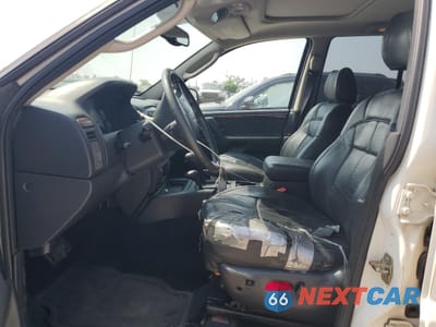 Zdjęcie 7 z 13 samochodu: 2004 JEEP GRAND CHEROKEE LIMITED VIN:1J4GW58N24C404605 - miniatura