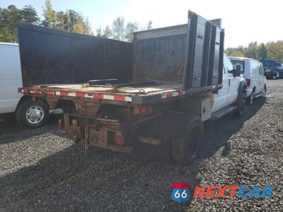 Trzecie zdjęcie samochodu z tyłu: 2015 FORD F-450 SUPER DUTY *** FLAT BED TRUCK *** VIN:1FD0W4GY9FEB41044 - miniatura
