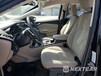 Zdjęcie 7 z 16 samochodu: 2019 FORD ESCAPE SE VIN:1FMCU9GD2KUB38435 - miniatura