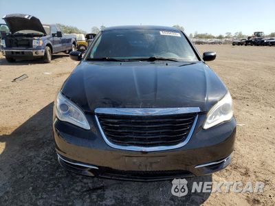Piąte zdjęcie samochodu w środku: 2013 CHRYSLER 200 TOURING VIN:1C3CCBBG4DN531967 - miniatura