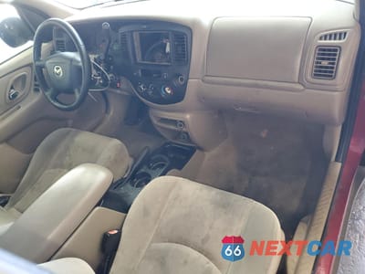 Zdjęcie 8 z 16 samochodu: 2001 MAZDA TRIBUTE DX VIN:4F2YU06191KM42739 - miniatura