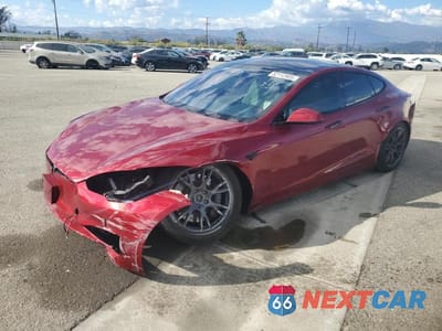 2024 TESLA MODEL S 5YJSA1E50RF542388 - główne zdjęcie licytacji z USA - miniatura