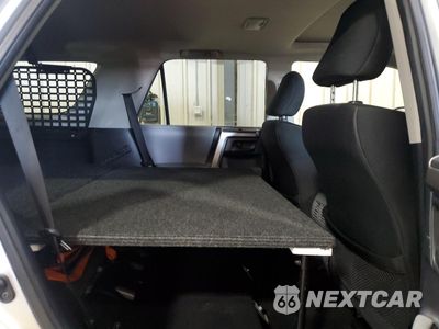 Zdjęcie 11 z 13 samochodu: 2010 TOYOTA 4RUNNER SR5 VIN:JTEBU5JR9A5023655 - miniatura