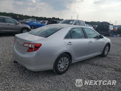 Trzecie zdjęcie samochodu z tyłu: 2014 TOYOTA CAMRY L VIN:4T4BF1FKXER428164 - miniatura