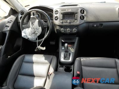 Zdjęcie 8 z 12 samochodu: 2014 VOLKSWAGEN TIGUAN S VIN:WVGBV3AX3EW594879 - miniatura