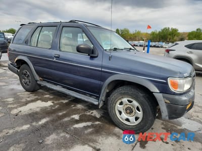 Czwarte zdjęcie samochodu z boku: 1997 NISSAN PATHFINDER LE VIN:JN8AR05Y3VW124507 - miniatura