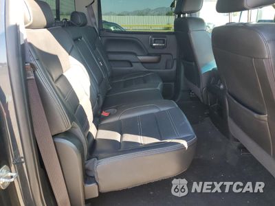 Zdjęcie 10 z 14 samochodu: 2017 GMC SIERRA K2500 DENALI VIN:1GT12UEY9HF173786 - miniatura
