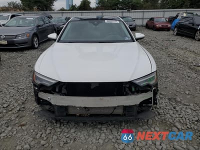 Piąte zdjęcie samochodu w środku: 2019 AUDI A6 PREMIUM PLUS VIN:WAUL2AF22KN032229 - miniatura