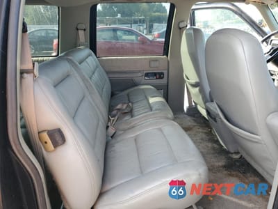 Zdjęcie 11 z 13 samochodu: 1994 CHEVROLET SUBURBAN C1500 VIN:1GNEC16K6RJ442470 - miniatura