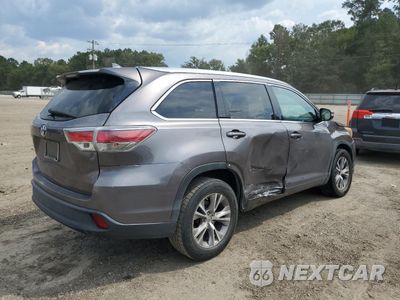 Trzecie zdjęcie samochodu z tyłu: 2015 TOYOTA HIGHLANDER XLE VIN:5TDKKRFH7FS105614 - miniatura