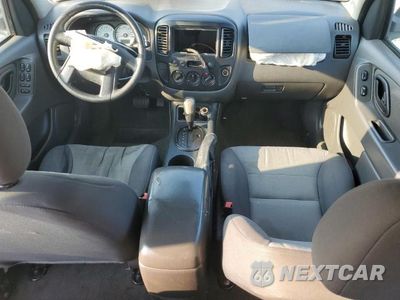 Zdjęcie 8 z 13 samochodu: 2007 FORD ESCAPE XLS VIN:1FMCU92Z67KB58970 - miniatura