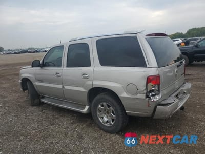 Drugie zdjęcie samochodu z przodu: 2005 CADILLAC ESCALADE LUXURY VIN:1GYEK63N15R222134 - miniatura