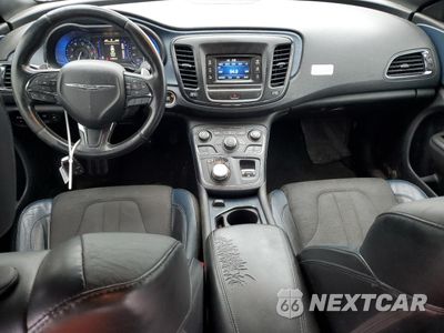 Zdjęcie 8 z 13 samochodu: 2015 CHRYSLER 200 S VIN:1C3CCCBG9FN516342 - miniatura
