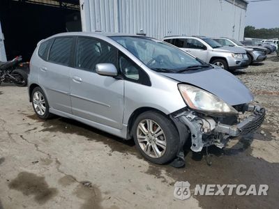 Czwarte zdjęcie samochodu z boku: 2011 HONDA FIT SPORT VIN:JHMGE8G52BC000775 - miniatura