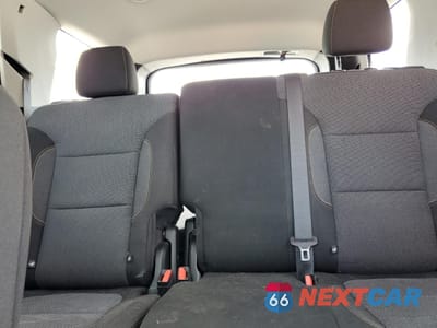 Zdjęcie 10 z 14 samochodu: 2021 CHEVROLET TRAVERSE LS VIN:1GNERFKW3MJ135786 - miniatura