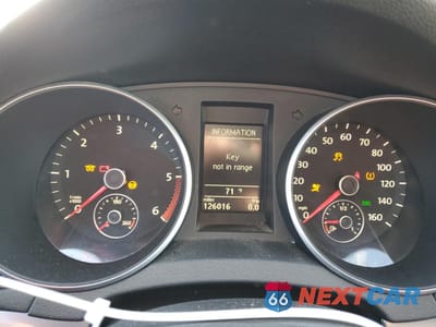 Zdjęcie 9 z 16 samochodu: 2011 VOLKSWAGEN GOLF VIN:WVWNM9AJ9BW314719 - miniatura