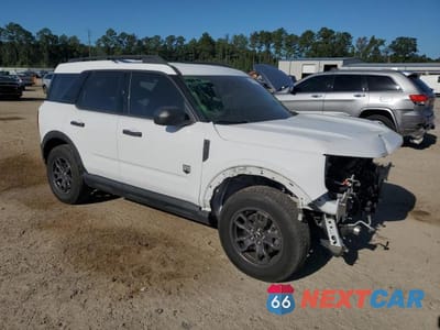 Czwarte zdjęcie samochodu z boku: 2021 FORD BRONCO SPORT BIG BEND VIN:3FMCR9B63MRA69484 - miniatura
