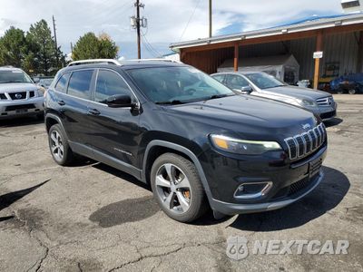 Czwarte zdjęcie samochodu z boku: 2019 JEEP CHEROKEE LIMITED VIN:1C4PJLDN7KD266176 - miniatura
