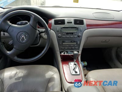 Zdjęcie 8 z 12 samochodu: 2003 LEXUS ES 300 VIN:JTHBF30G130135481 - miniatura