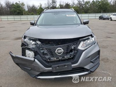 Piąte zdjęcie samochodu w środku: 2020 NISSAN ROGUE S VIN:JN8AT2MV3LW109412 - miniatura