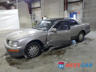 1997 LEXUS LS 400 JT8BH28F2V0084947 - główne zdjęcie licytacji z USA - miniatura