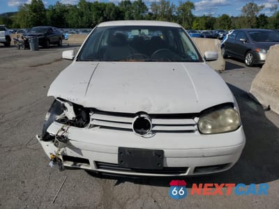 Piąte zdjęcie samochodu w środku: 2002 VOLKSWAGEN GOLF GL TDI VIN:9BWBP61J924016181 - miniatura