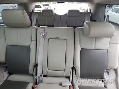 Zdjęcie 10 z 14 samochodu: 2010 JEEP COMMANDER LIMITED VIN:1J4RG5GT3AC158410 - miniatura