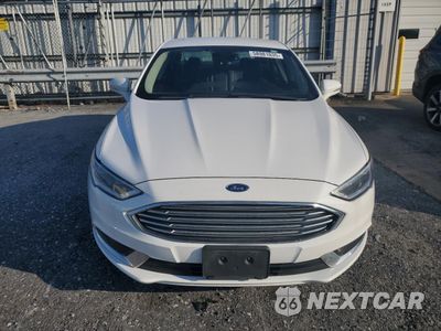 Piąte zdjęcie samochodu w środku: 2018 FORD FUSION SE HYBRID VIN:3FA6P0LU7JR287011 - miniatura
