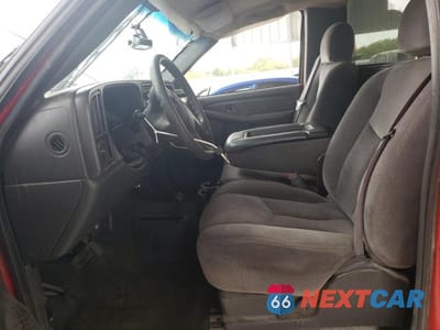 Zdjęcie 10 z 13 samochodu: 2007 GMC NEW SIERRA K1500 CLASSIC VIN:3GTEK14V87G236221 - miniatura