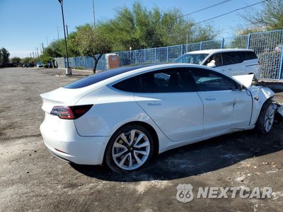 Trzecie zdjęcie samochodu z tyłu: 2018 TESLA MODEL 3 VIN:5YJ3E1EA4JF015688 - miniatura