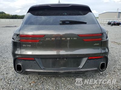 Zdjęcie 6 z 13 samochodu: 2023 GENESIS GV70 BASE VIN:KMUMADTB9PU133231 - miniatura