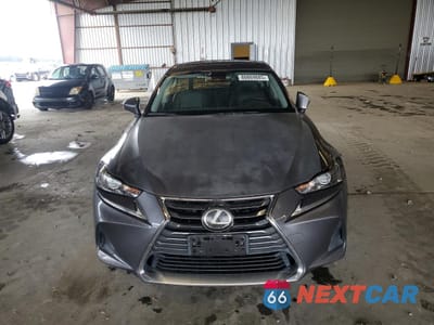 Piąte zdjęcie samochodu w środku: 2017 LEXUS IS 200T VIN:JTHBA1D20H5056427 - miniatura