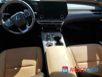 Zdjęcie 8 z 12 samochodu: 2023 LEXUS RX 350H BASE VIN:2T2BBMCA0PC002941 - miniatura