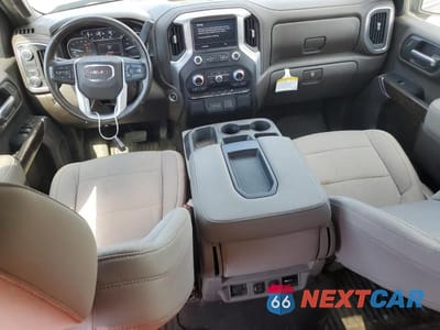 Zdjęcie 8 z 13 samochodu: 2021 GMC SIERRA C1500 SLE VIN:1GTR8BED2MZ157053 - miniatura