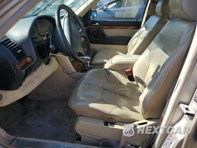 Zdjęcie 7 z 14 samochodu: 1993 MERCEDES-BENZ 300 SE VIN:WDBGA32E2PA134534 - miniatura
