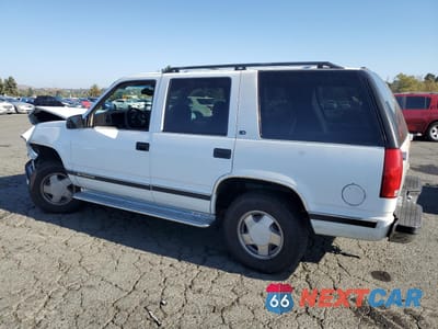 Drugie zdjęcie samochodu z przodu: 1999 CHEVROLET TAHOE K1500 VIN:1GNEK13R7XR106555 - miniatura