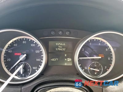 Zdjęcie 9 z 12 samochodu: 2012 MERCEDES-BENZ GL 450 4MATIC VIN:4JGBF7BE2CA789898 - miniatura