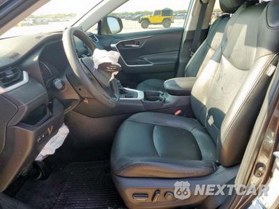Zdjęcie 7 z 13 samochodu: 2021 TOYOTA RAV4 XLE VIN:2T3P1RFV2MC186520 - miniatura