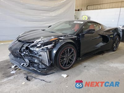 2025 CHEVROLET CORVETTE STINGRAY 2LT 1G1YB2D46S5102052 - główne zdjęcie licytacji z USA - miniatura