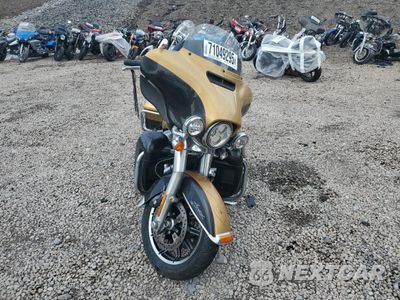Drugie zdjęcie samochodu z przodu: 2017 HARLEY-DAVIDSON FLHTK ULTRA LIMITED VIN:1HD1KED12HB636318 - miniatura
