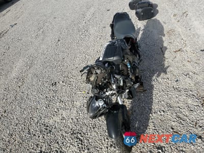 Piąte zdjęcie samochodu w środku: 2009 KAWASAKI ZG1400 B VIN:JKBZGNB179A010009 - miniatura