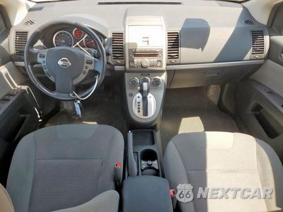 Zdjęcie 8 z 12 samochodu: 2010 NISSAN SENTRA 2.0 VIN:3N1AB6AP5AL642346 - miniatura